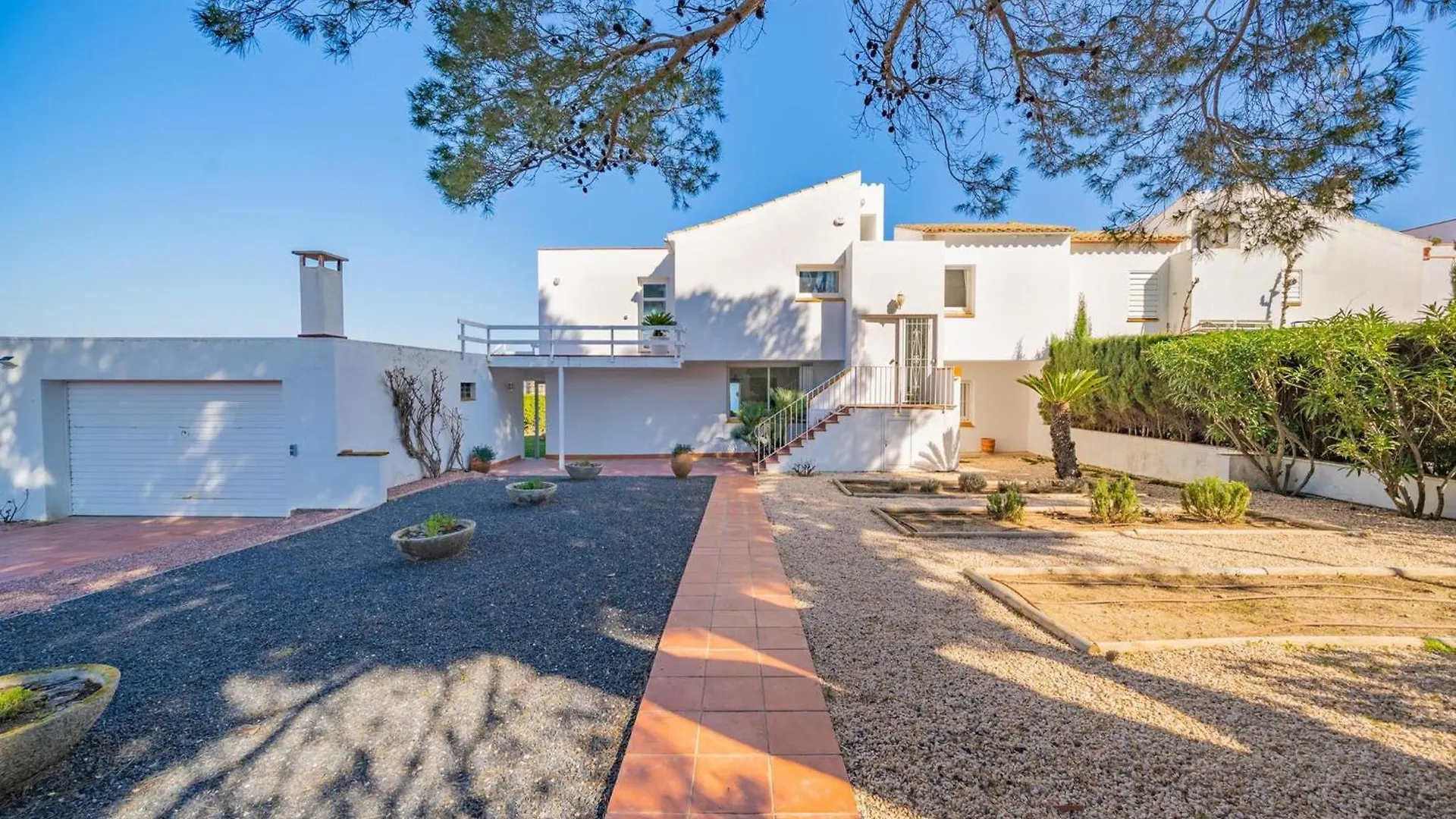 Villa Near Platja Del Rec Beach L' Escala 0*,  Spanien